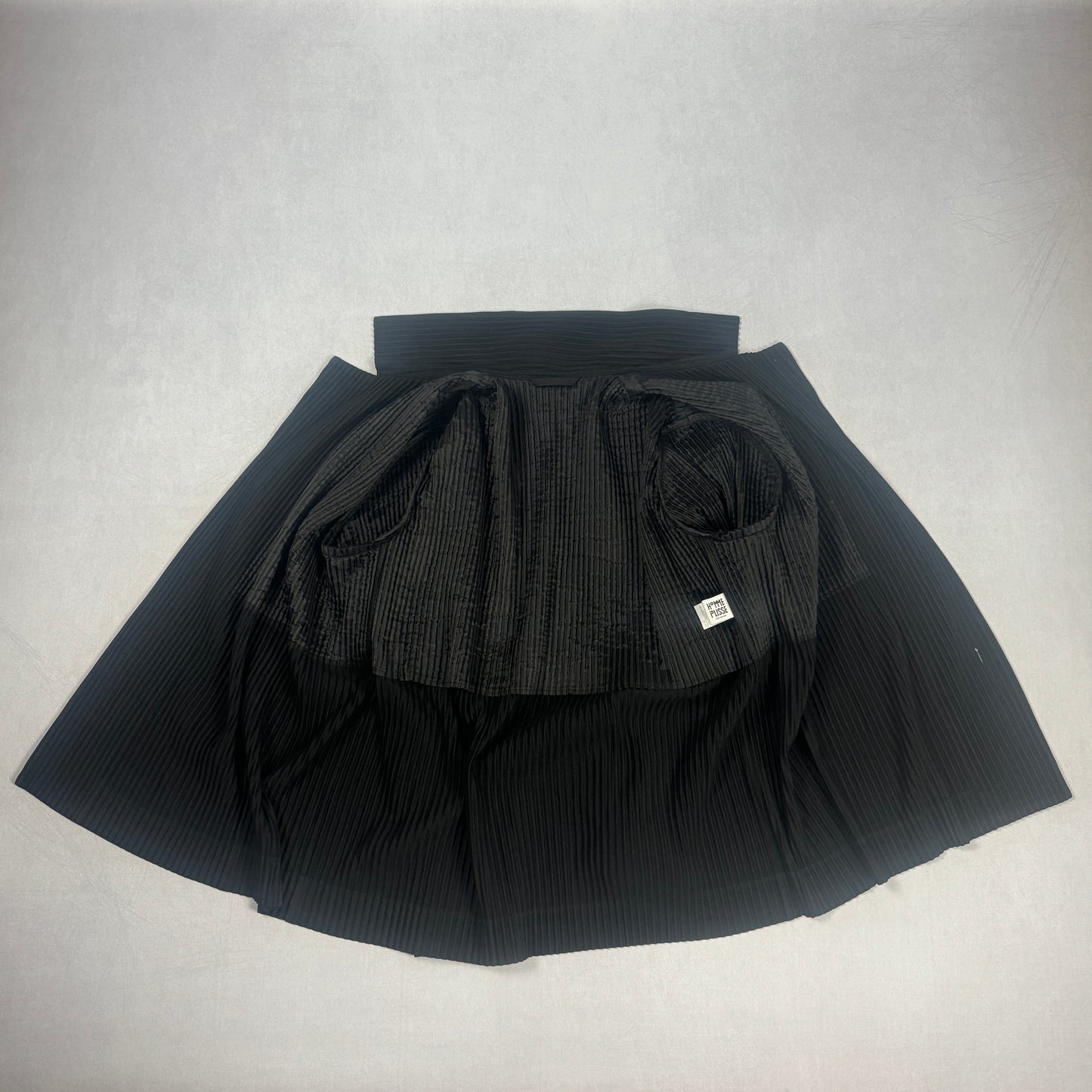 Homme Plissé Issey Miyake FW23 Button-Up Jacket (3)