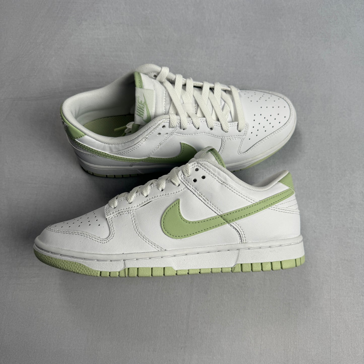 2023 Dunk Low Sneakers (Honeydew)