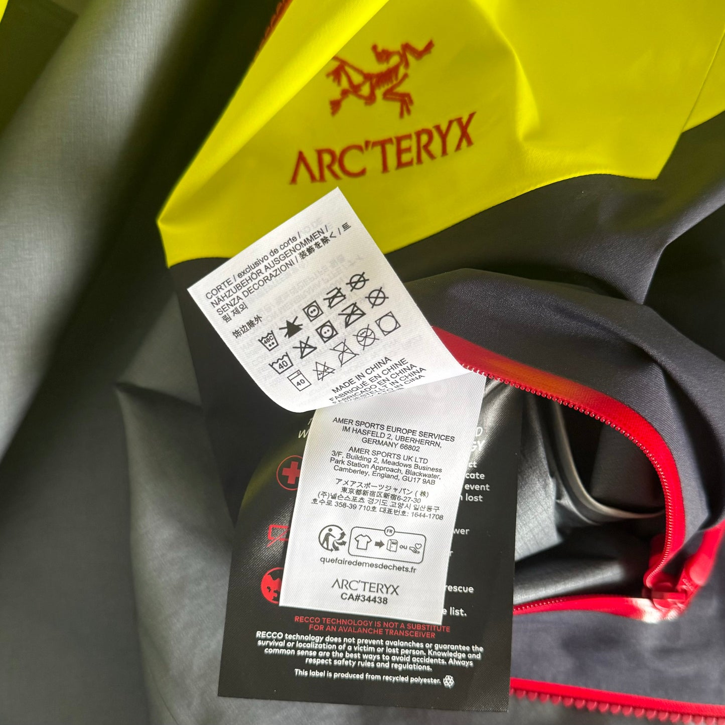 2024 LNY “Year of the Dragon” Gore-Tex Pro Alpha SV Shell Jacket