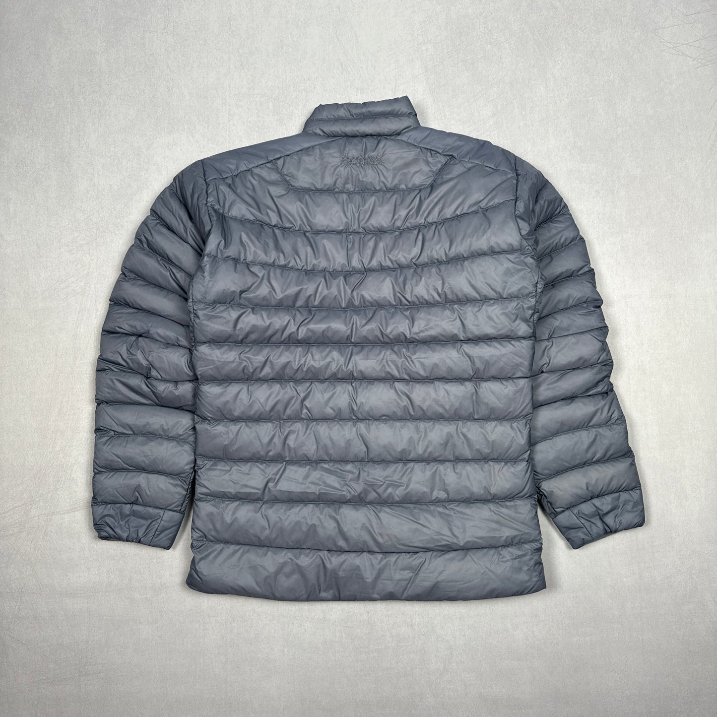 Cerium Hoodless Down Jacket (Stratus)