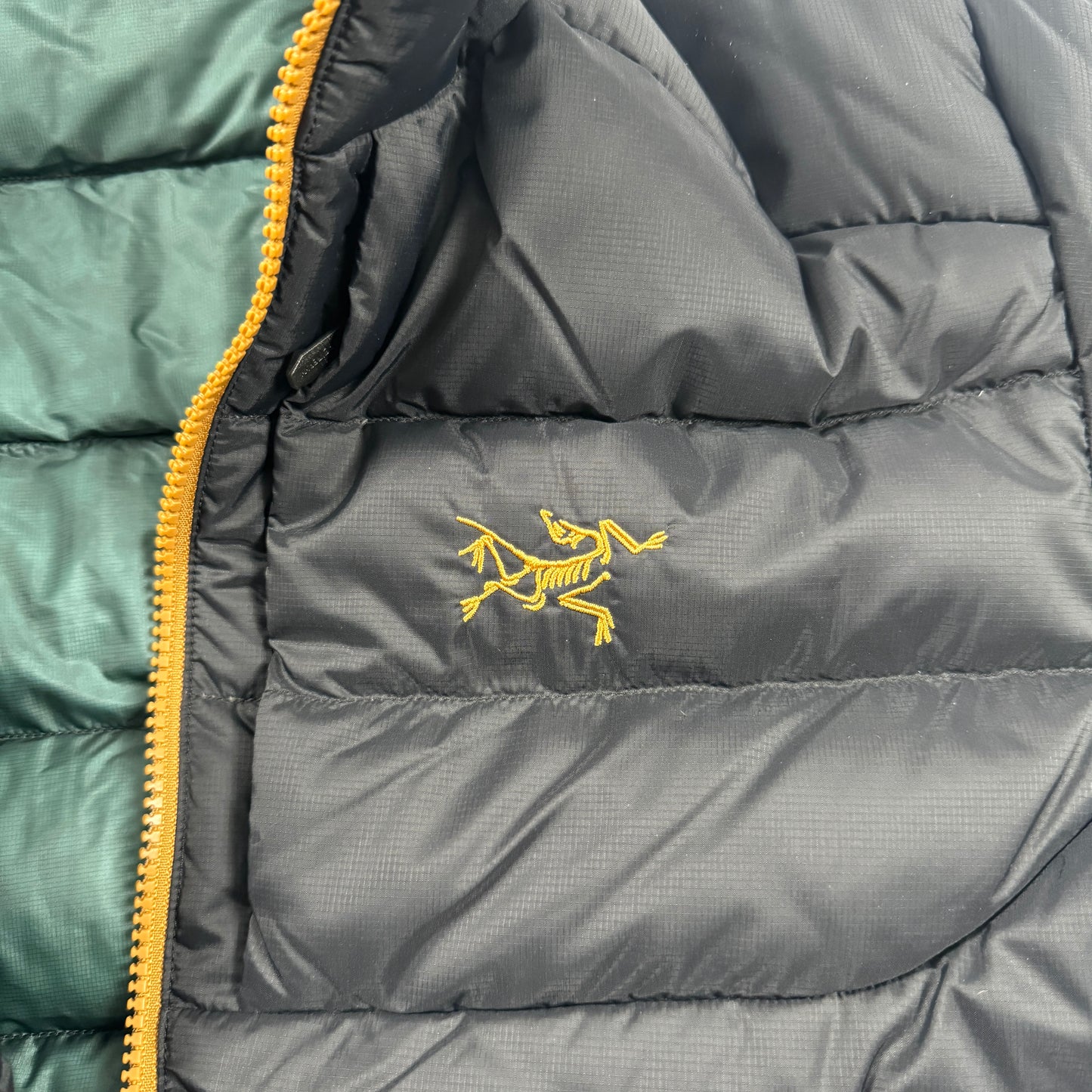 Thorium Hoody Down Jacket