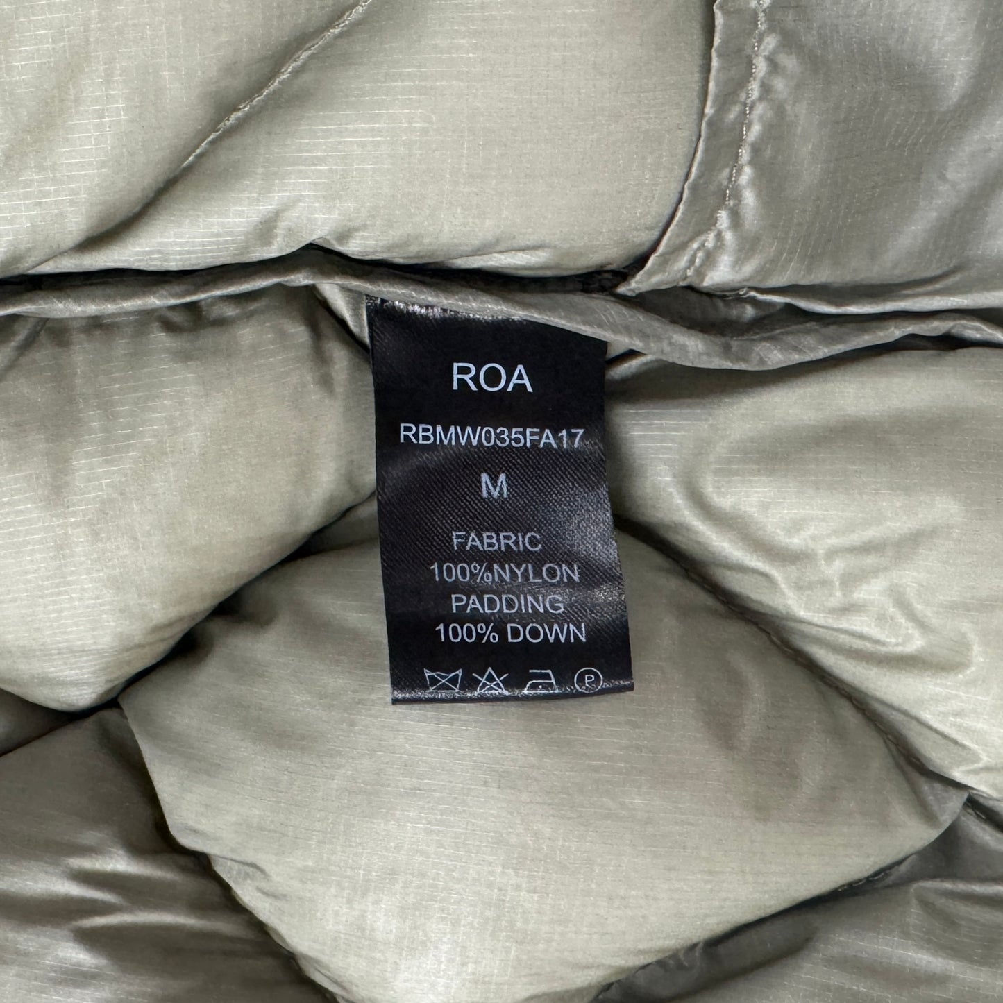 Quilted Hooded Down Vest (M)