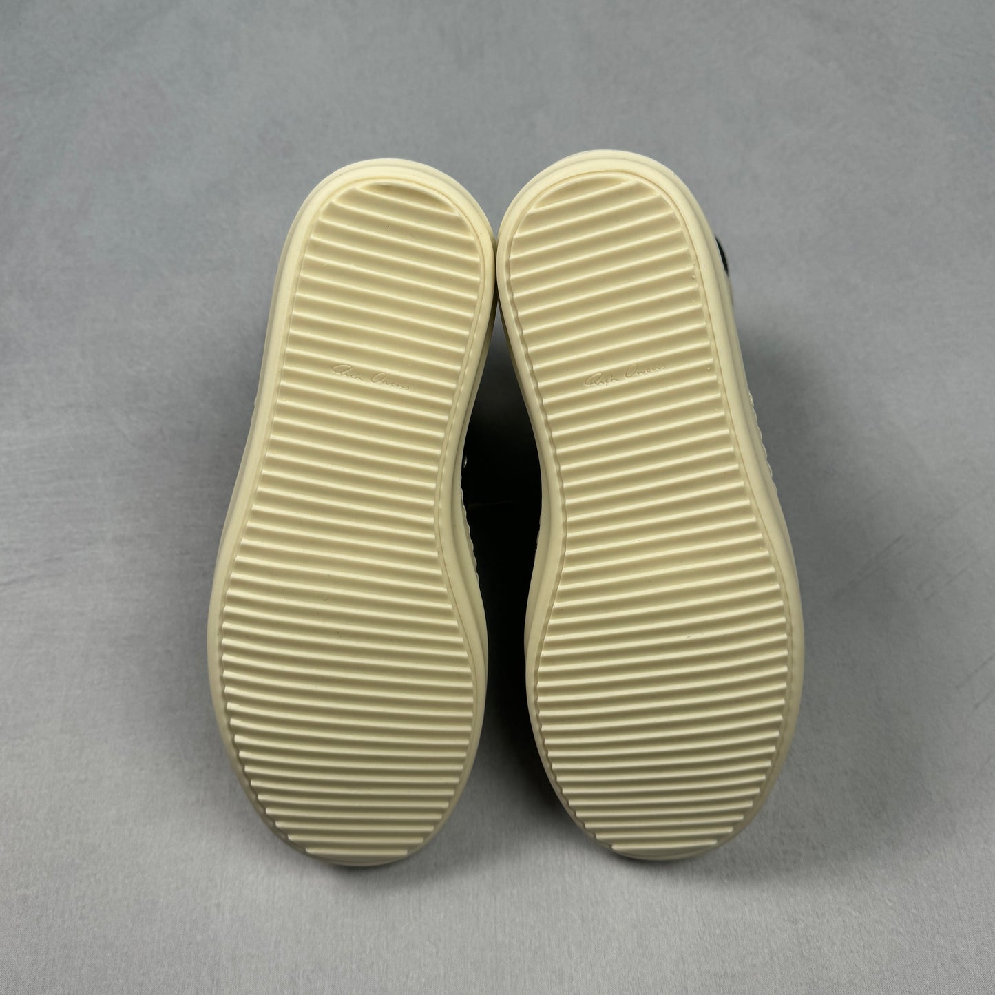 FW24 Men’s Ramones Sneakers (40)