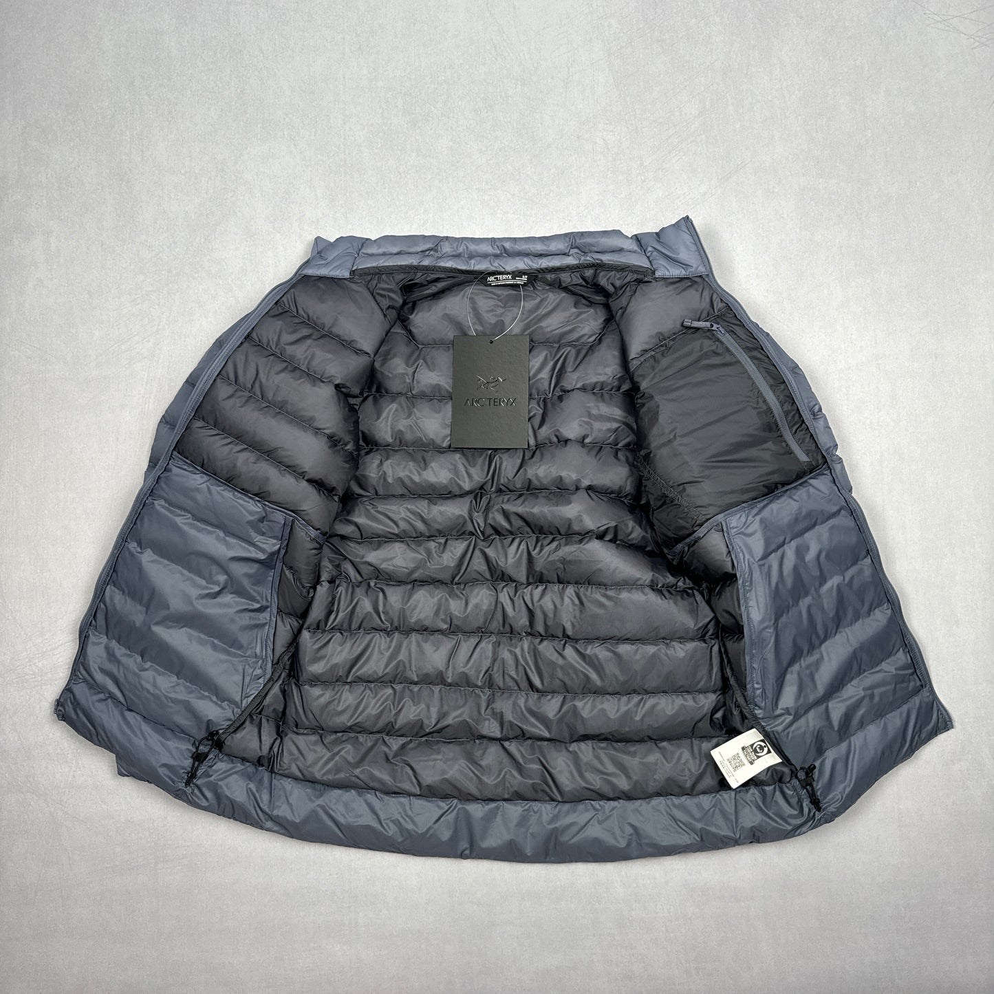 Cerium Hoodless Down Jacket (Stratus)