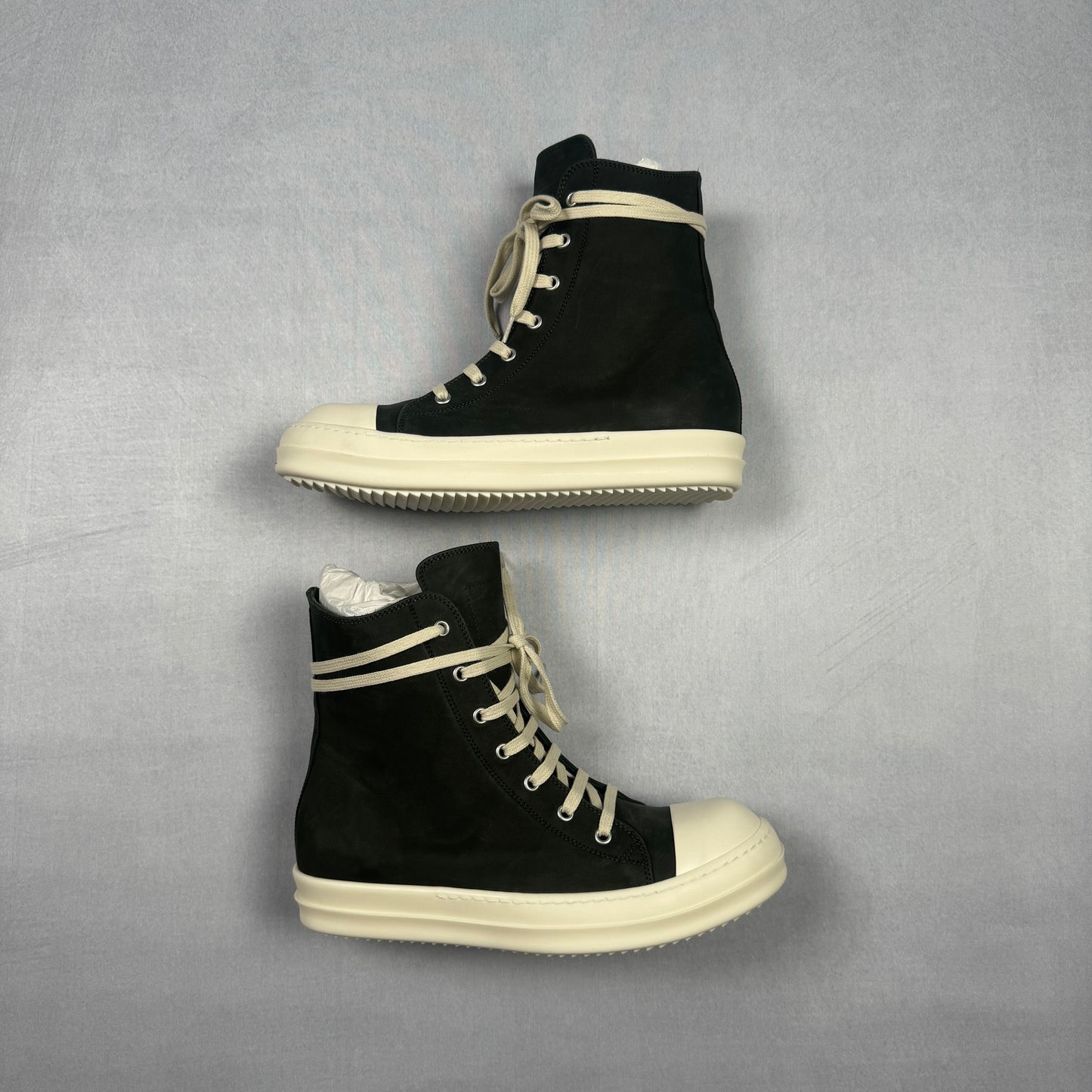 FW24 Men’s Ramones Sneakers (40)
