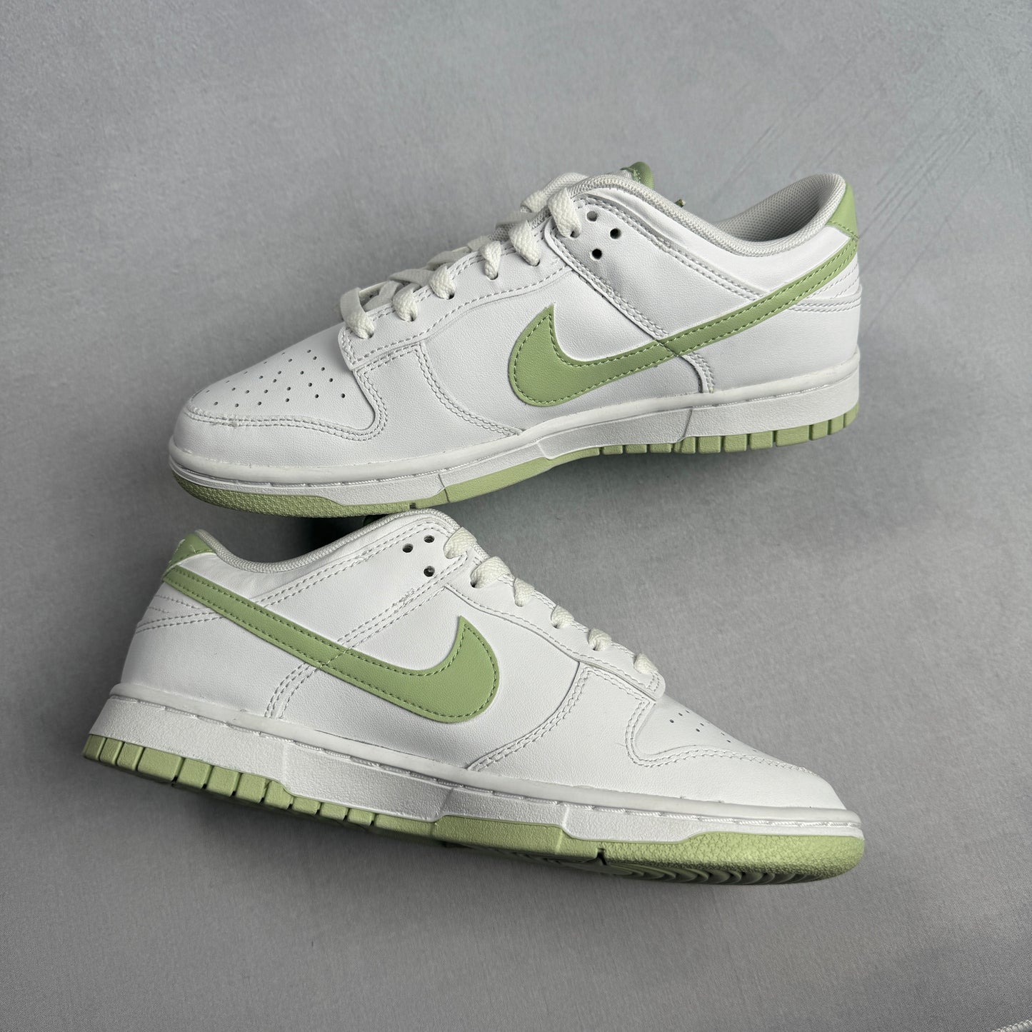 2023 Dunk Low Sneakers (Honeydew)