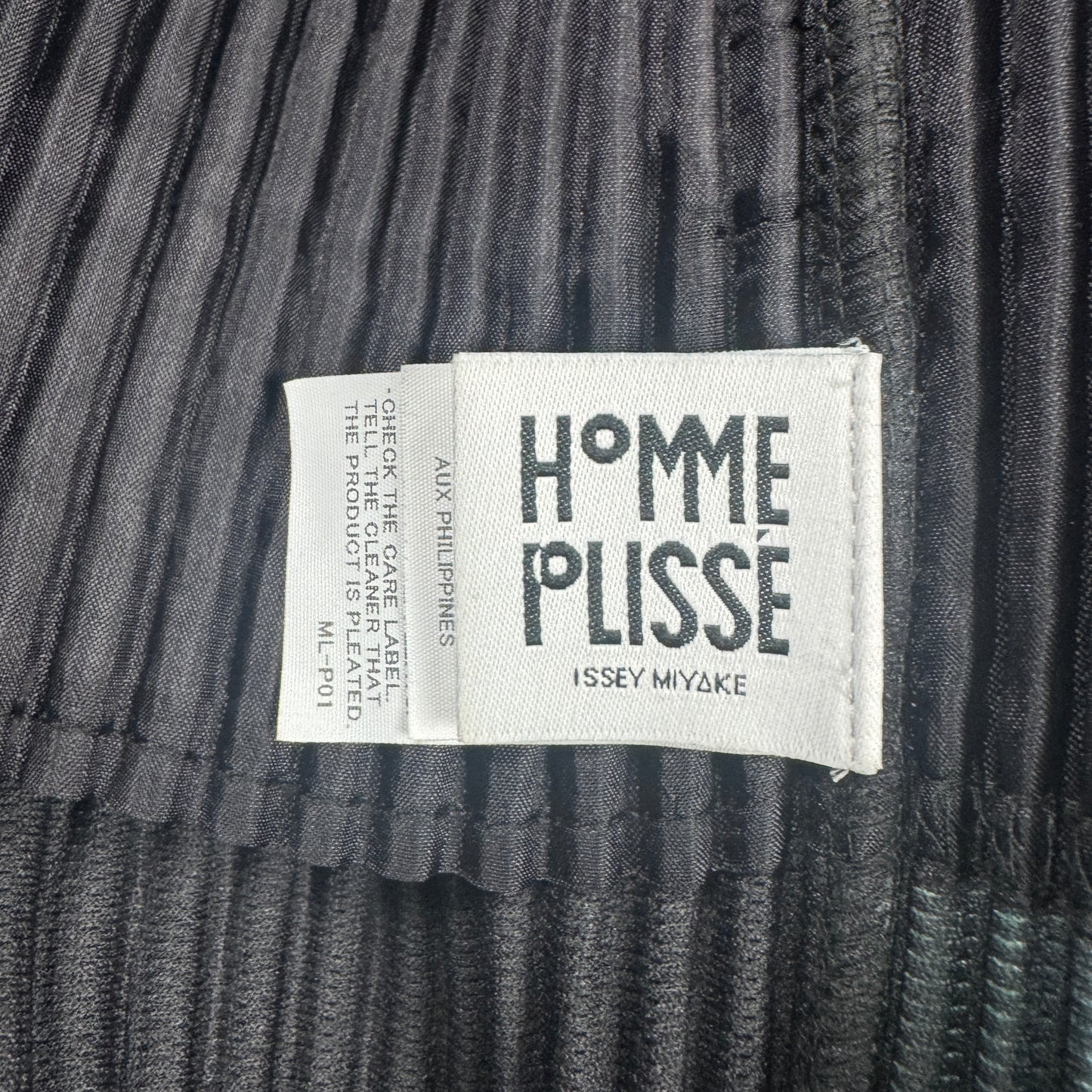 FW22 “Lantern” Collarless Jacket (3)