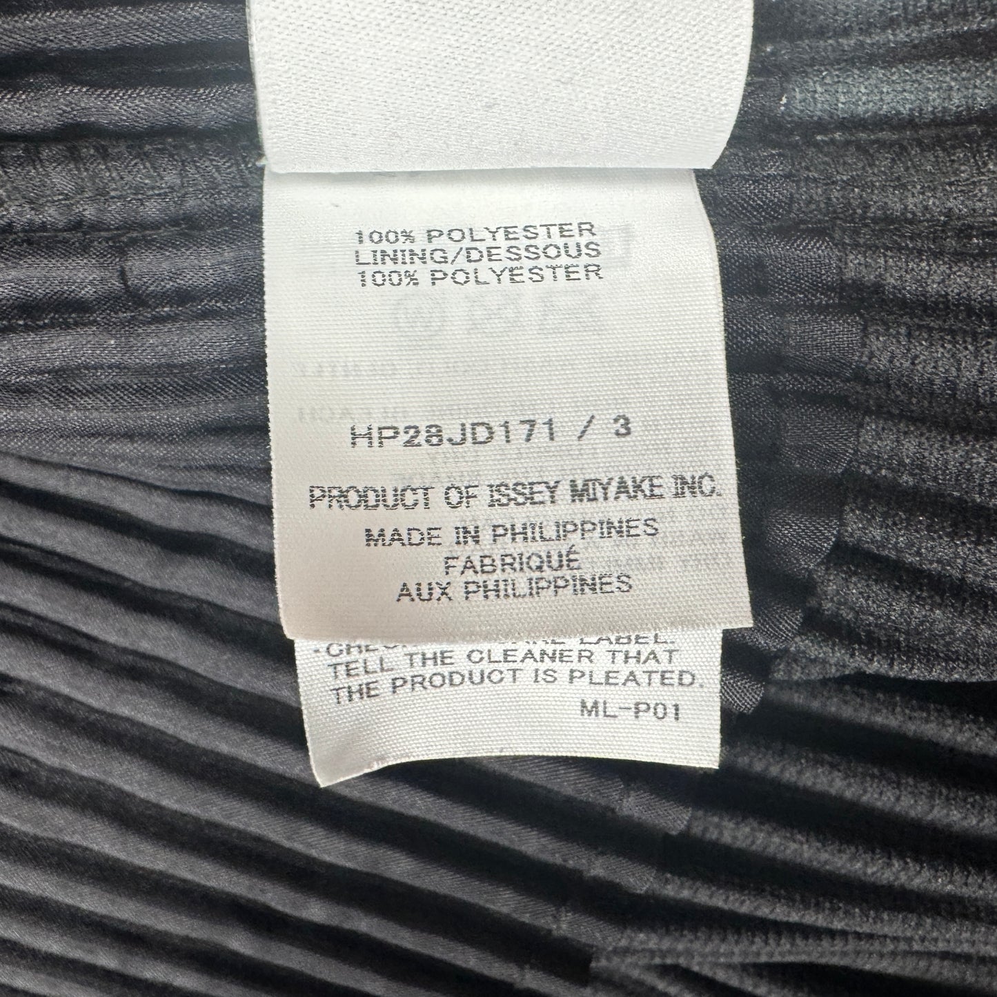 FW22 “Lantern” Collarless Jacket (3)
