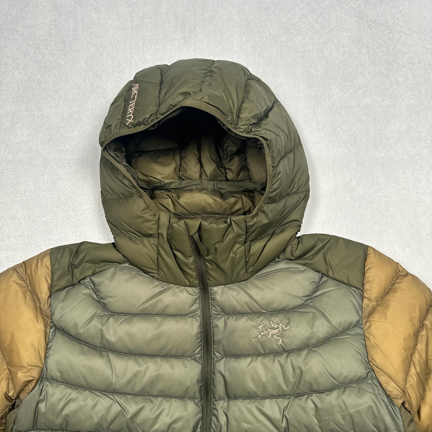 Cerium Hooded Down Jacket (Tatsu/Canvas/Forage)