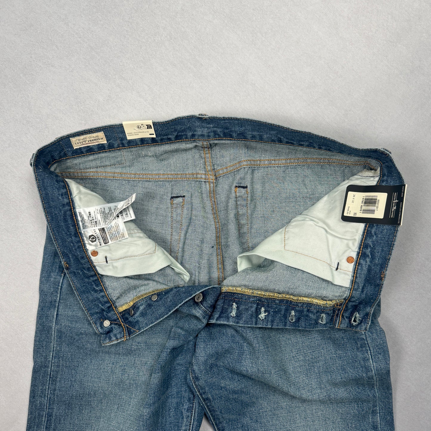 2022 Premium Redline Selvedge 501 Jeans (Blue)