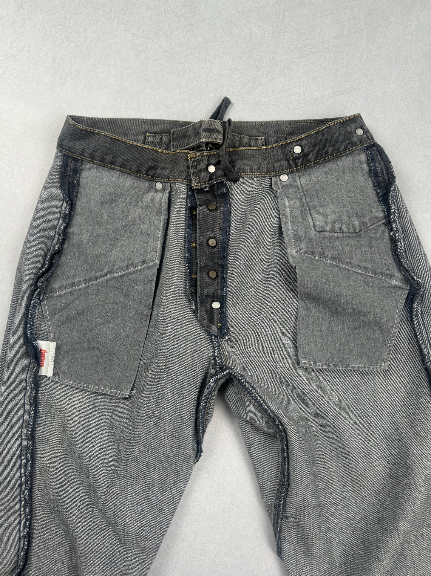 2000 Cinch Back Loose Fit Engineered Jeans