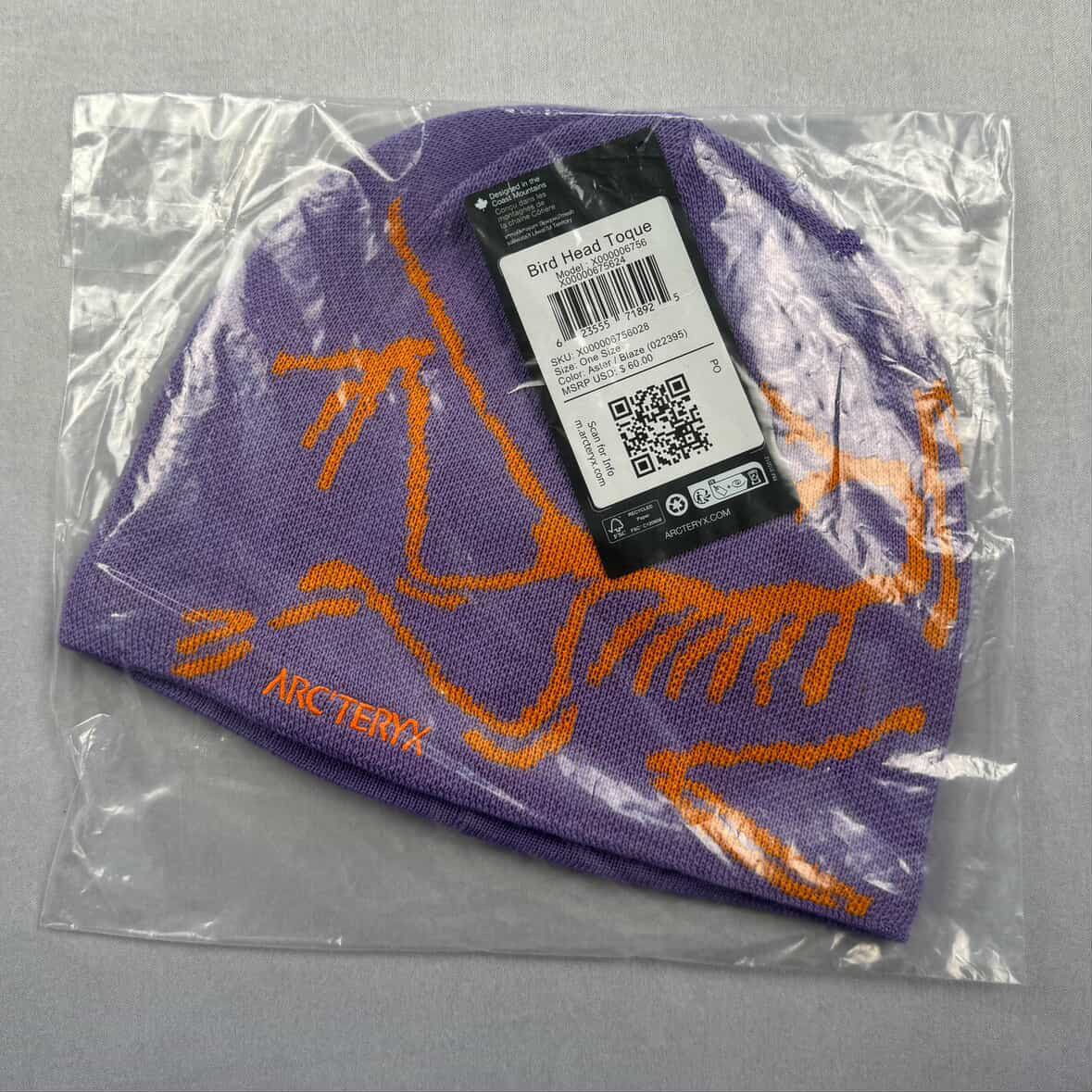 FW25 Bird Head Toques