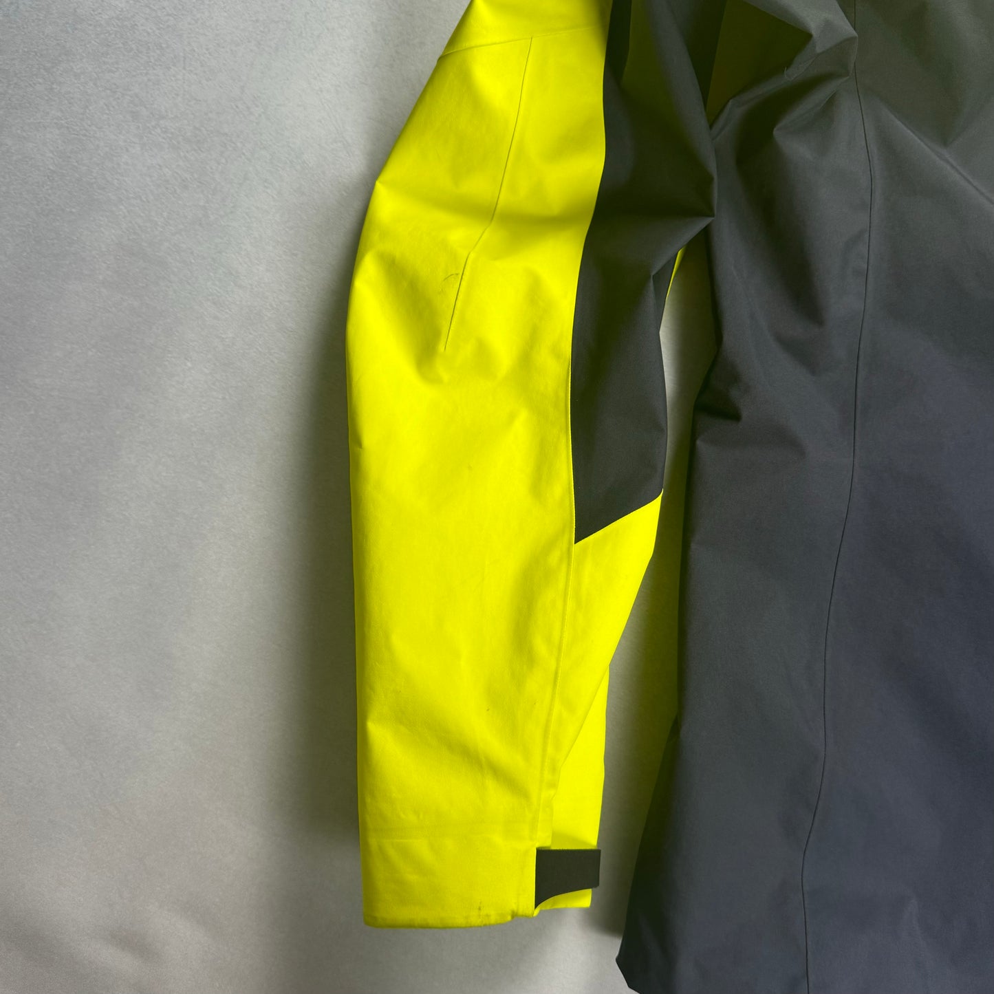 2024 LNY “Year of the Dragon” Gore-Tex Pro Alpha SV Shell Jacket