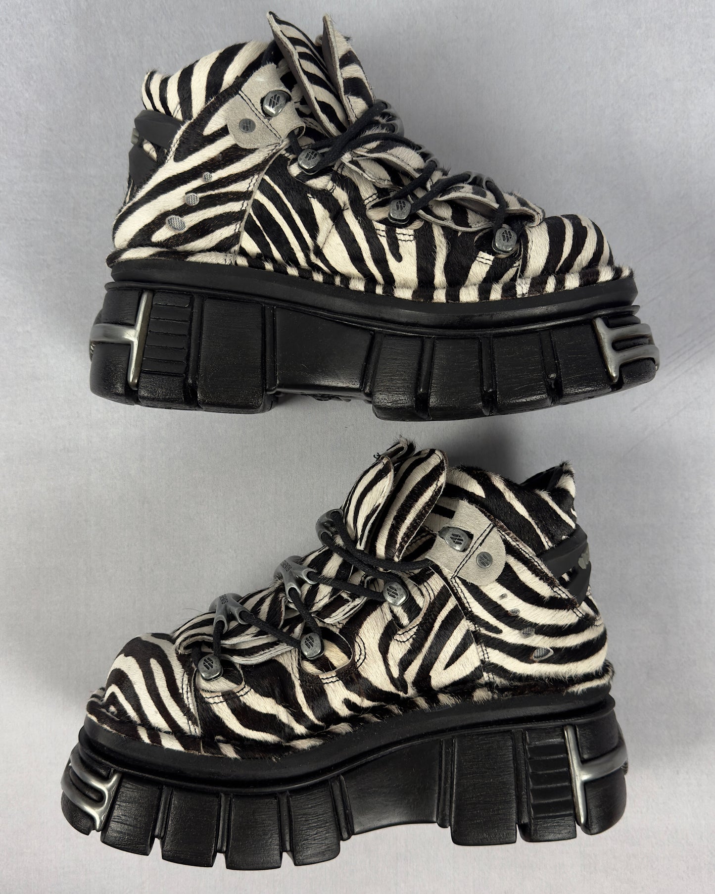 SS23 New Rock Zebra Calf Hair M-106 Boots