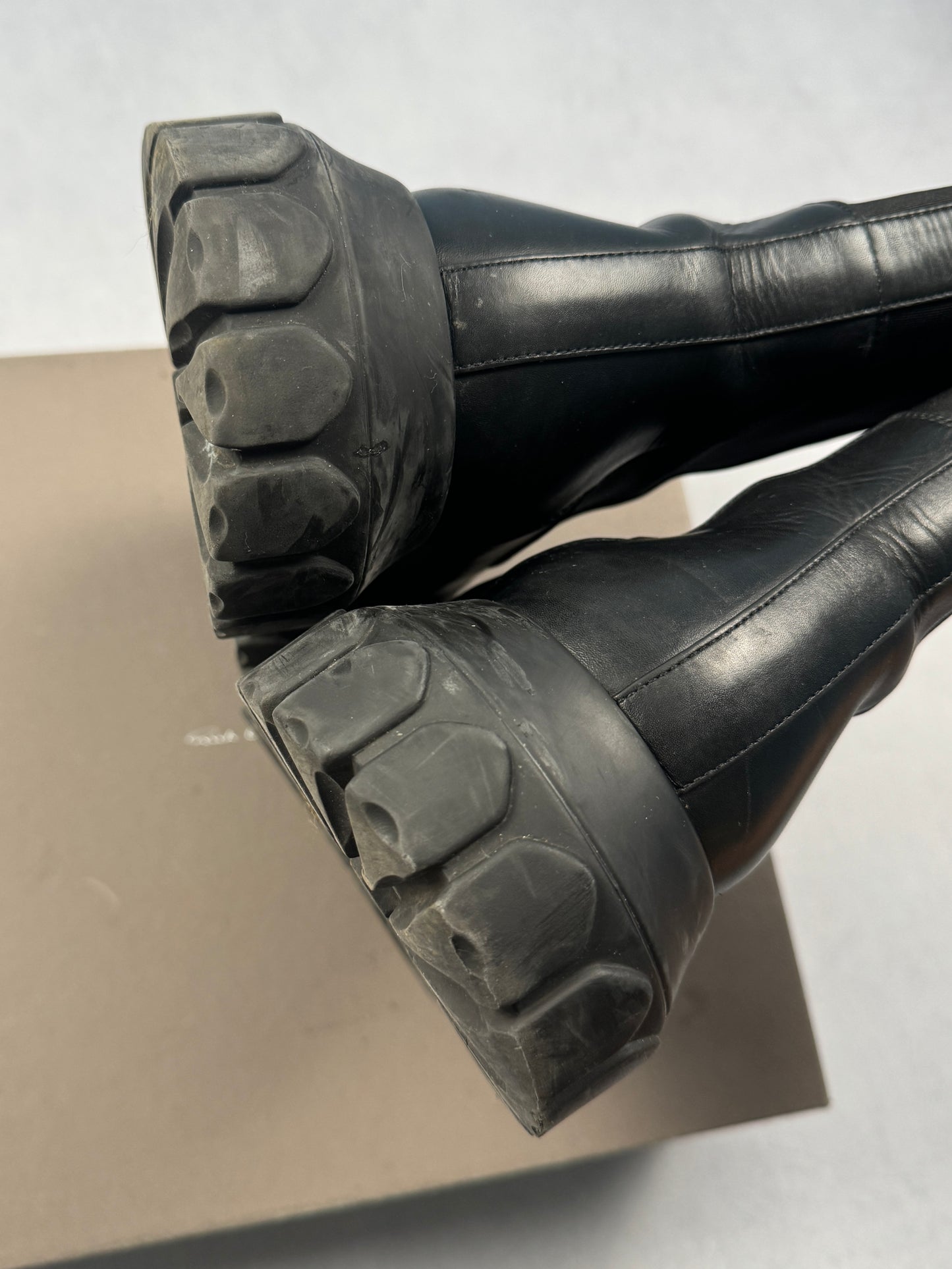 SS22 Beatle Bozo Tractor Boots