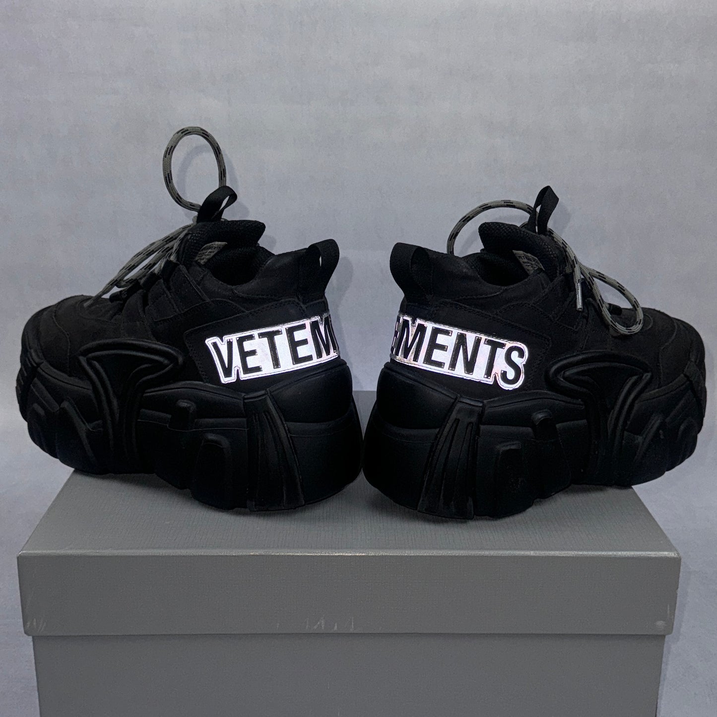 SWEAR London FW18 Platform Sneakers (40)