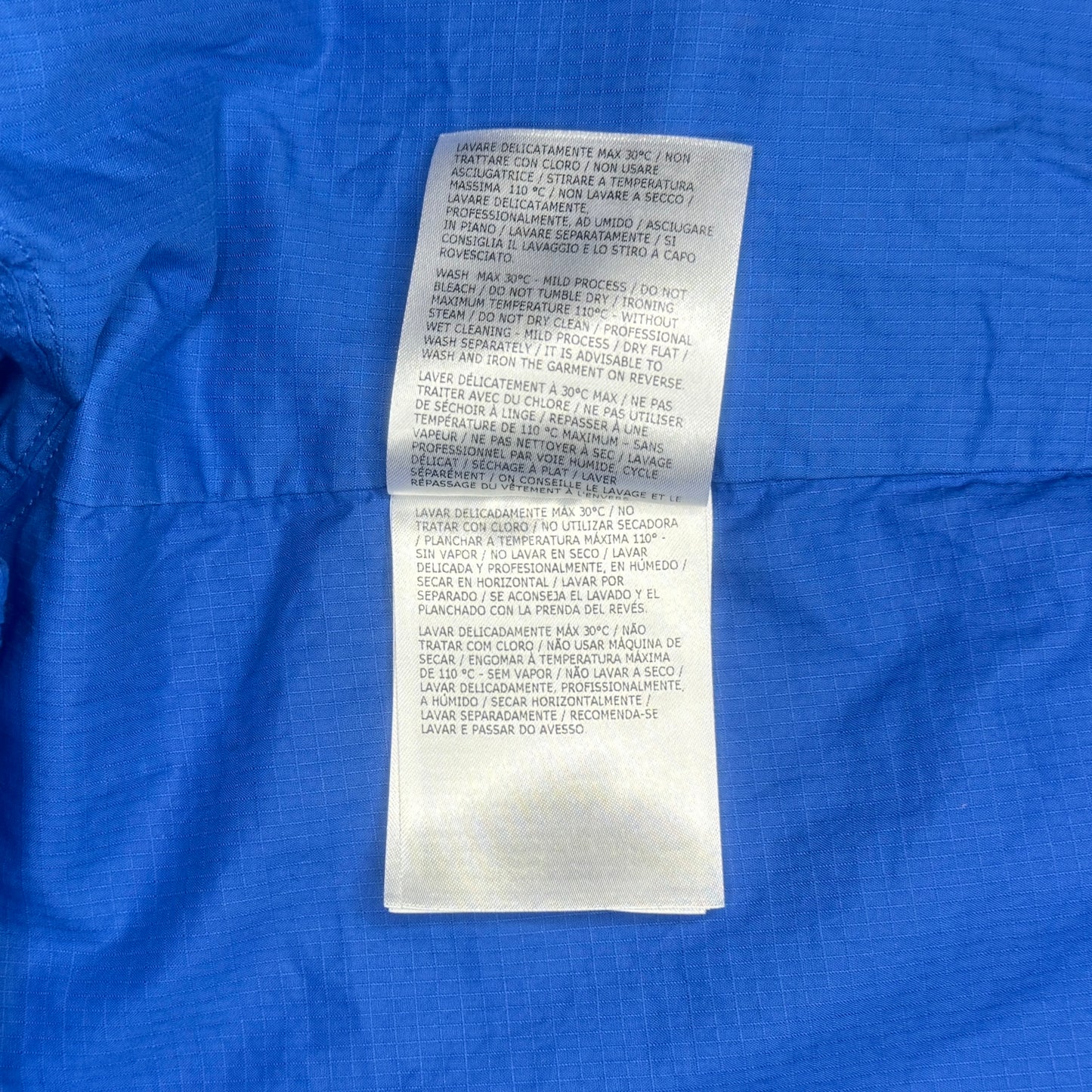 2020 “Brize” Giubbotto Windbreaker Jacket with Packable Hood (M)