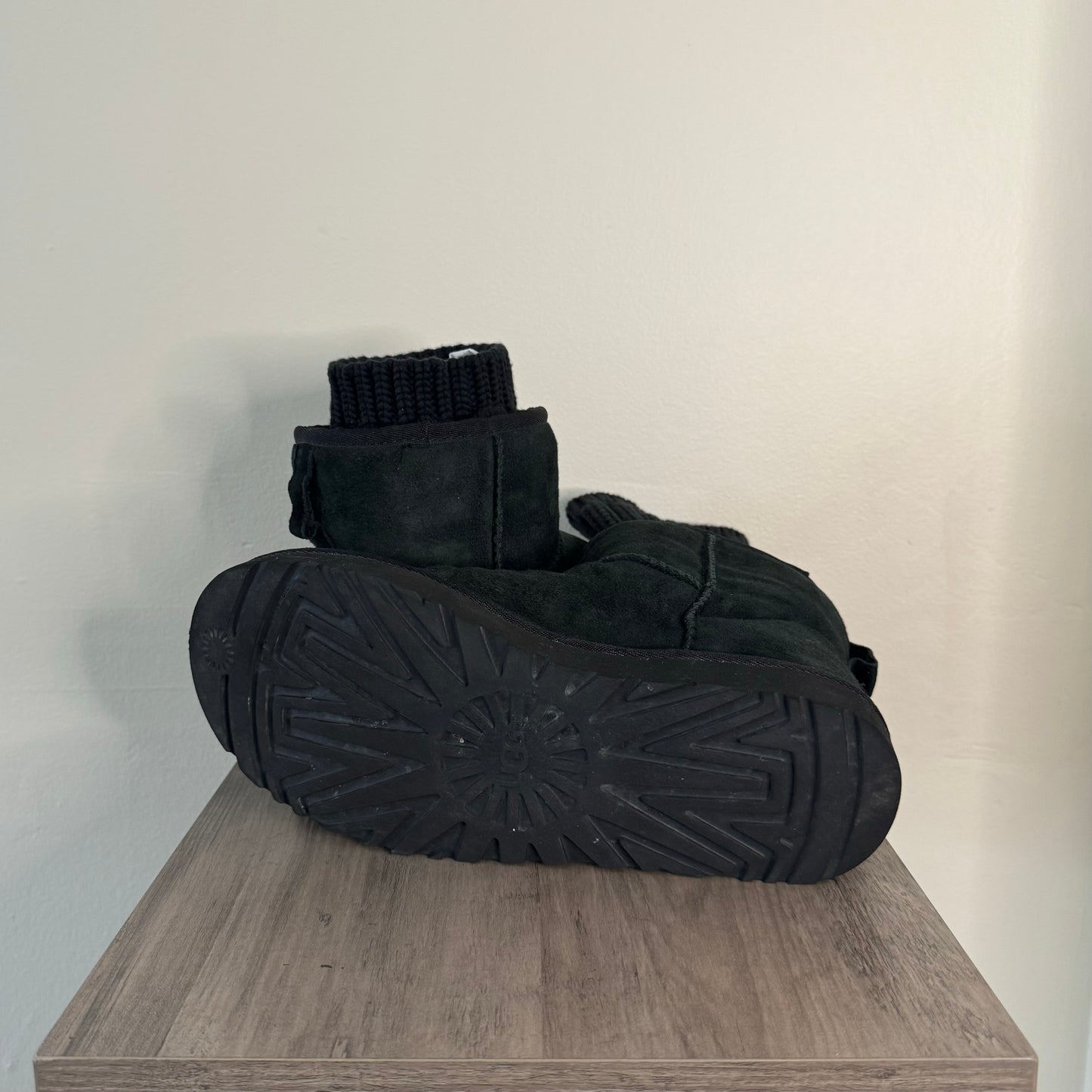 FW18 Knit Classic Mini Boots