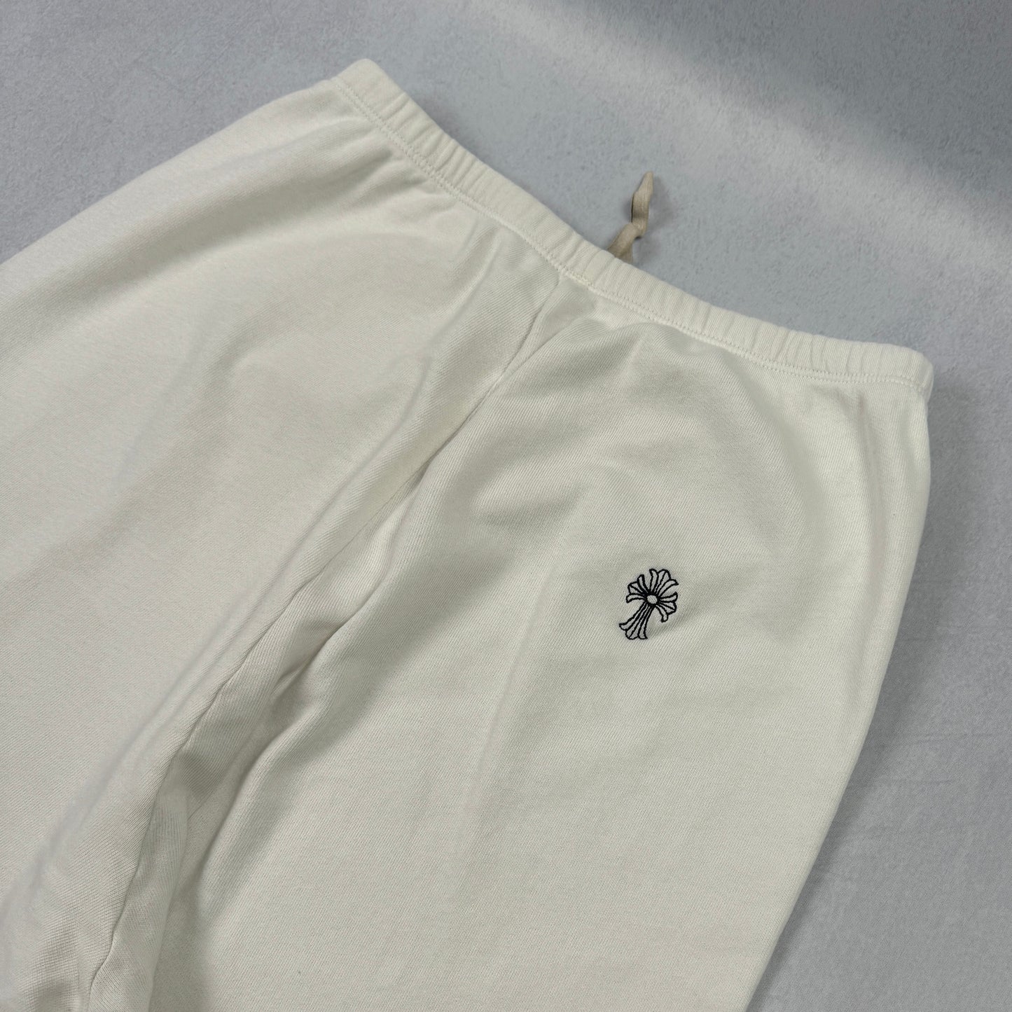 2020s Cross and Stacked Logo Cotton Sweatpants (S)