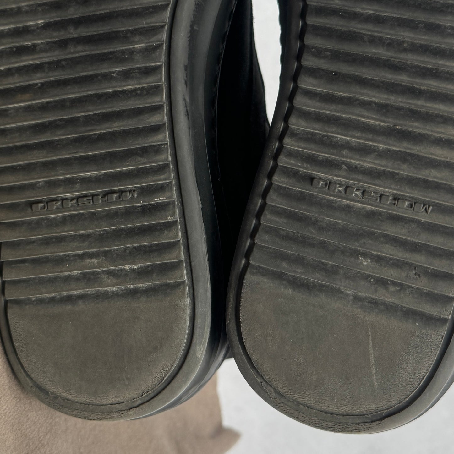 SS21 Vintage Canvas Sneakers