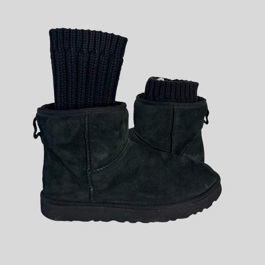 FW18 Knit Classic Mini Boots