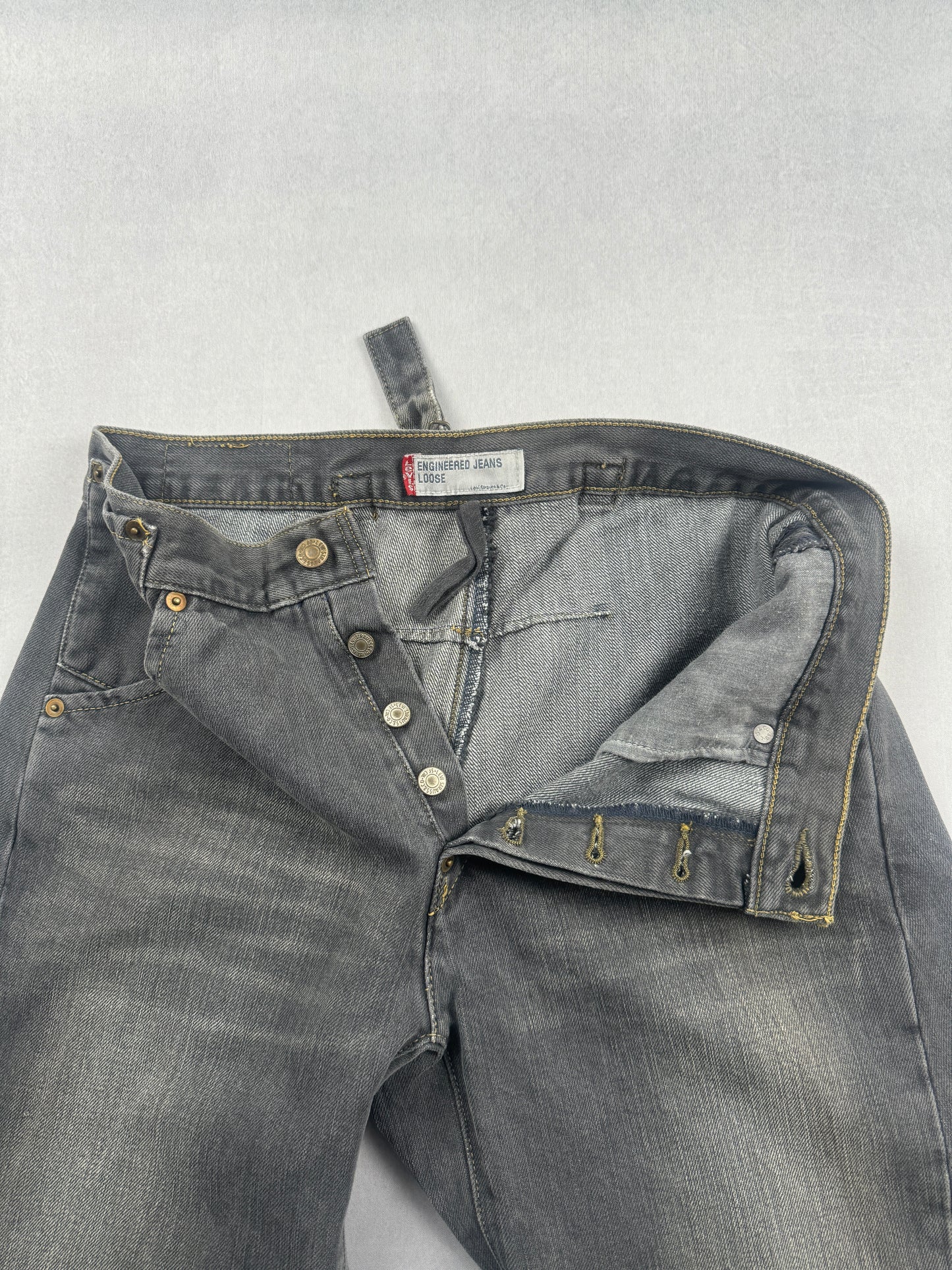 2000 Cinch Back Loose Fit Engineered Jeans