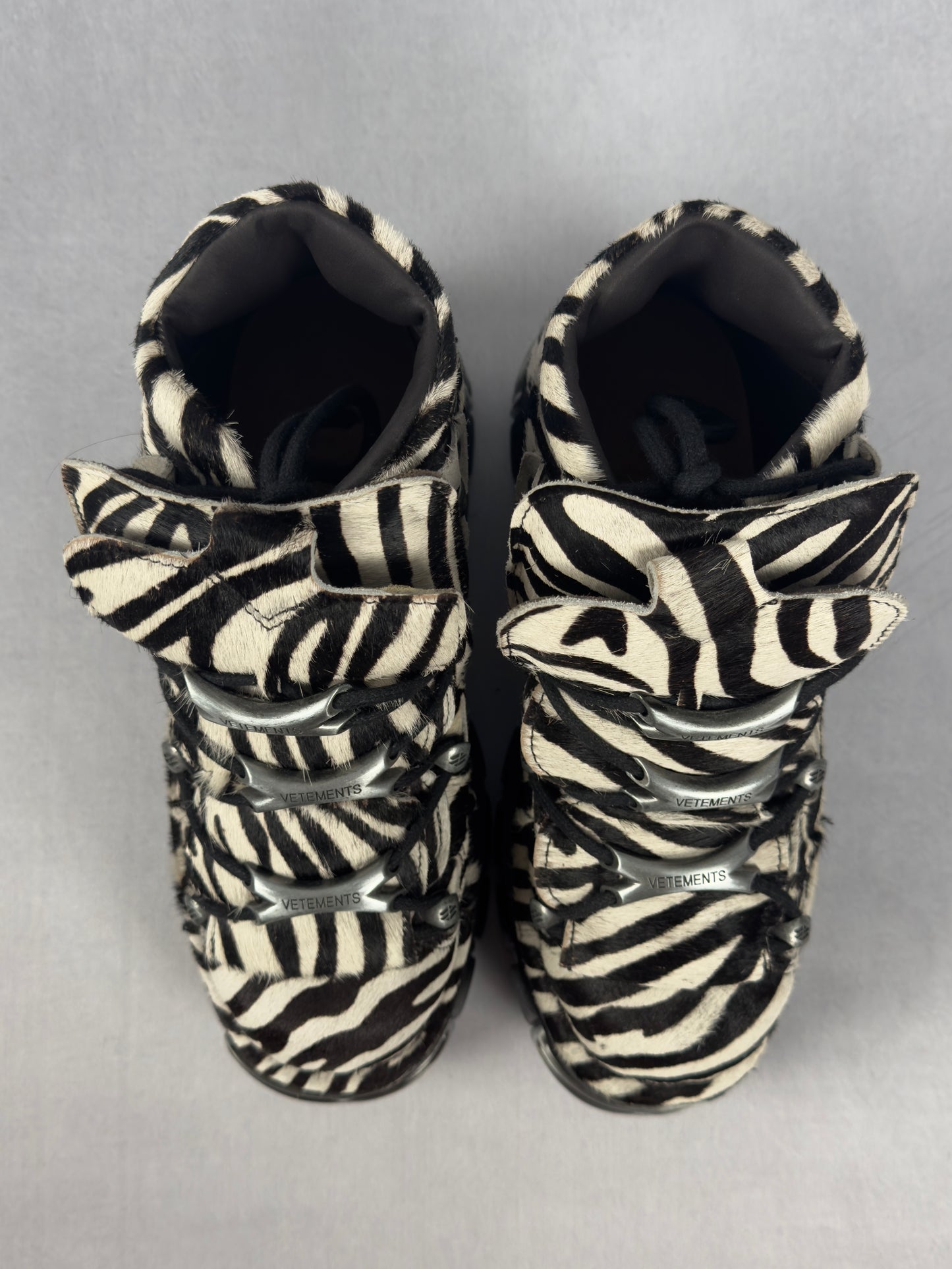 SS23 New Rock Zebra Calf Hair M-106 Boots