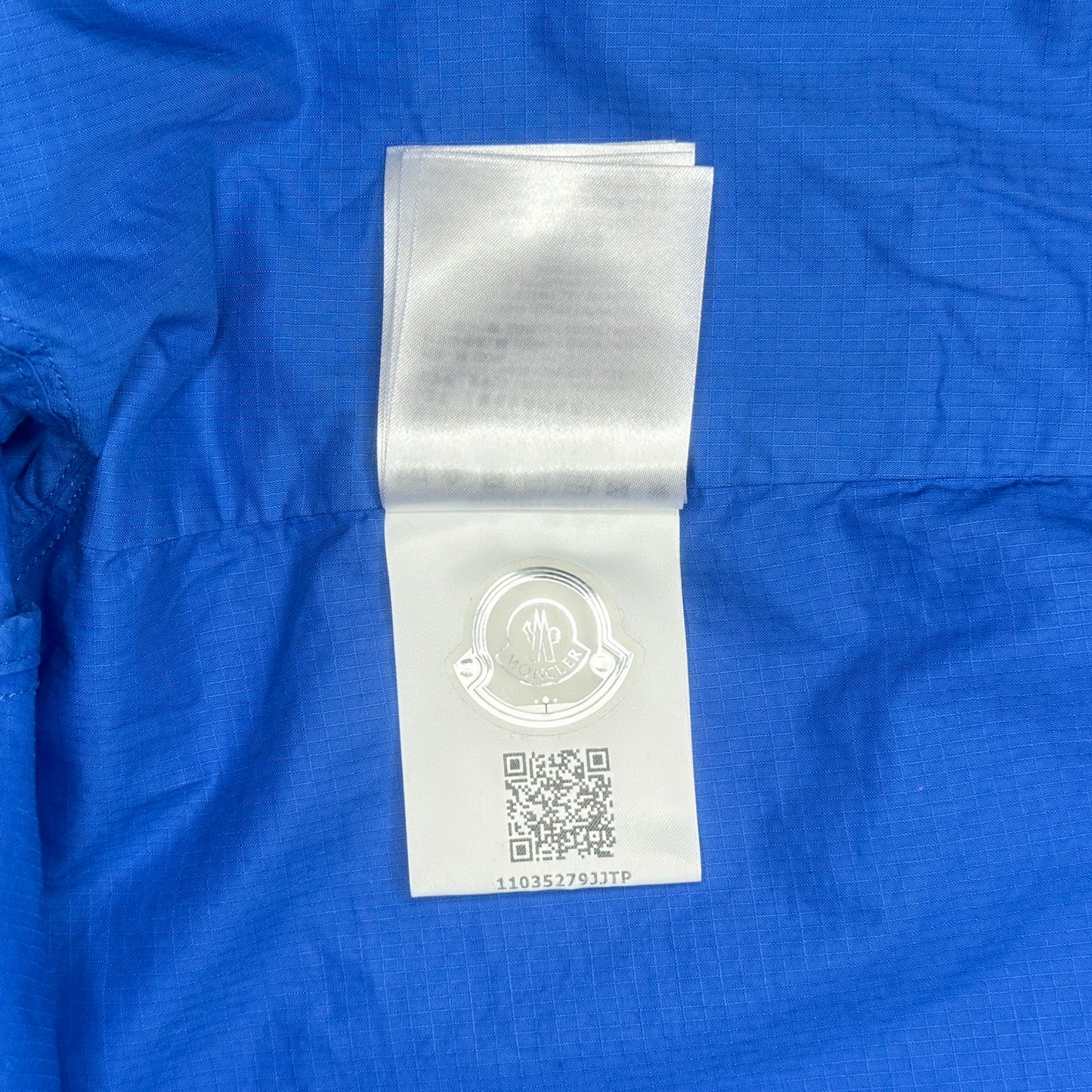 2020 “Brize” Giubbotto Windbreaker Jacket with Packable Hood (M)