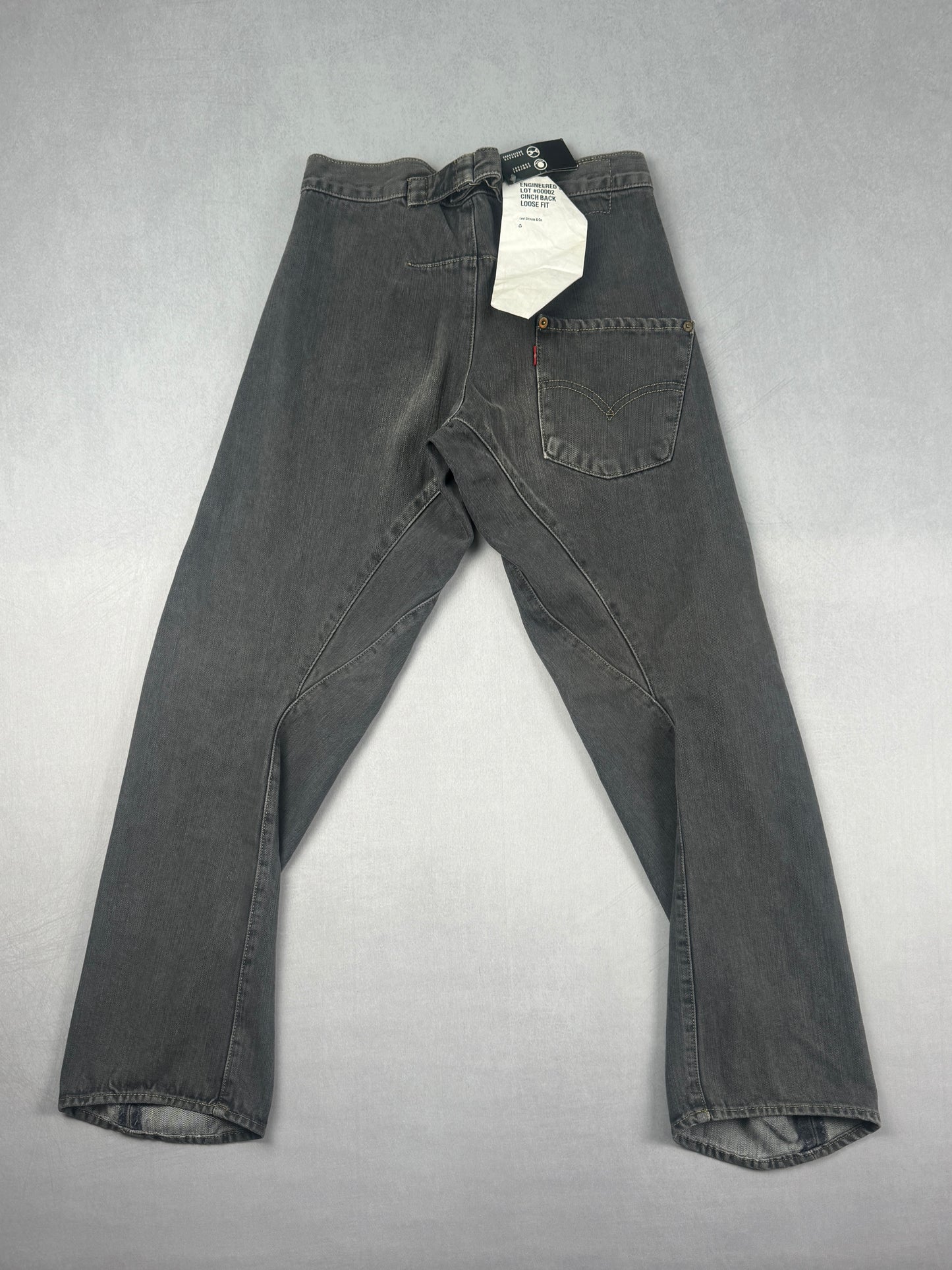 2000 Cinch Back Loose Fit Engineered Jeans