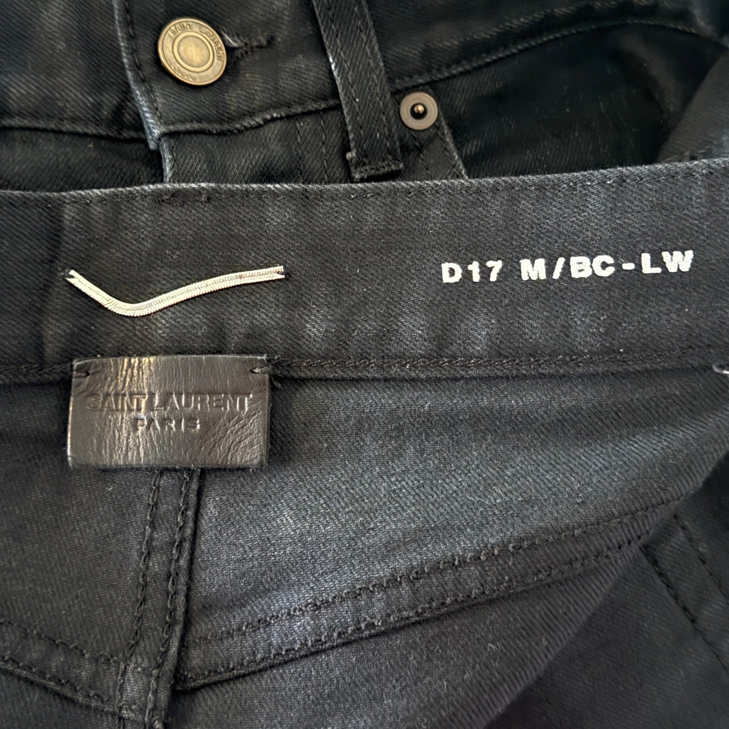 D17 Bootcut Jeans
