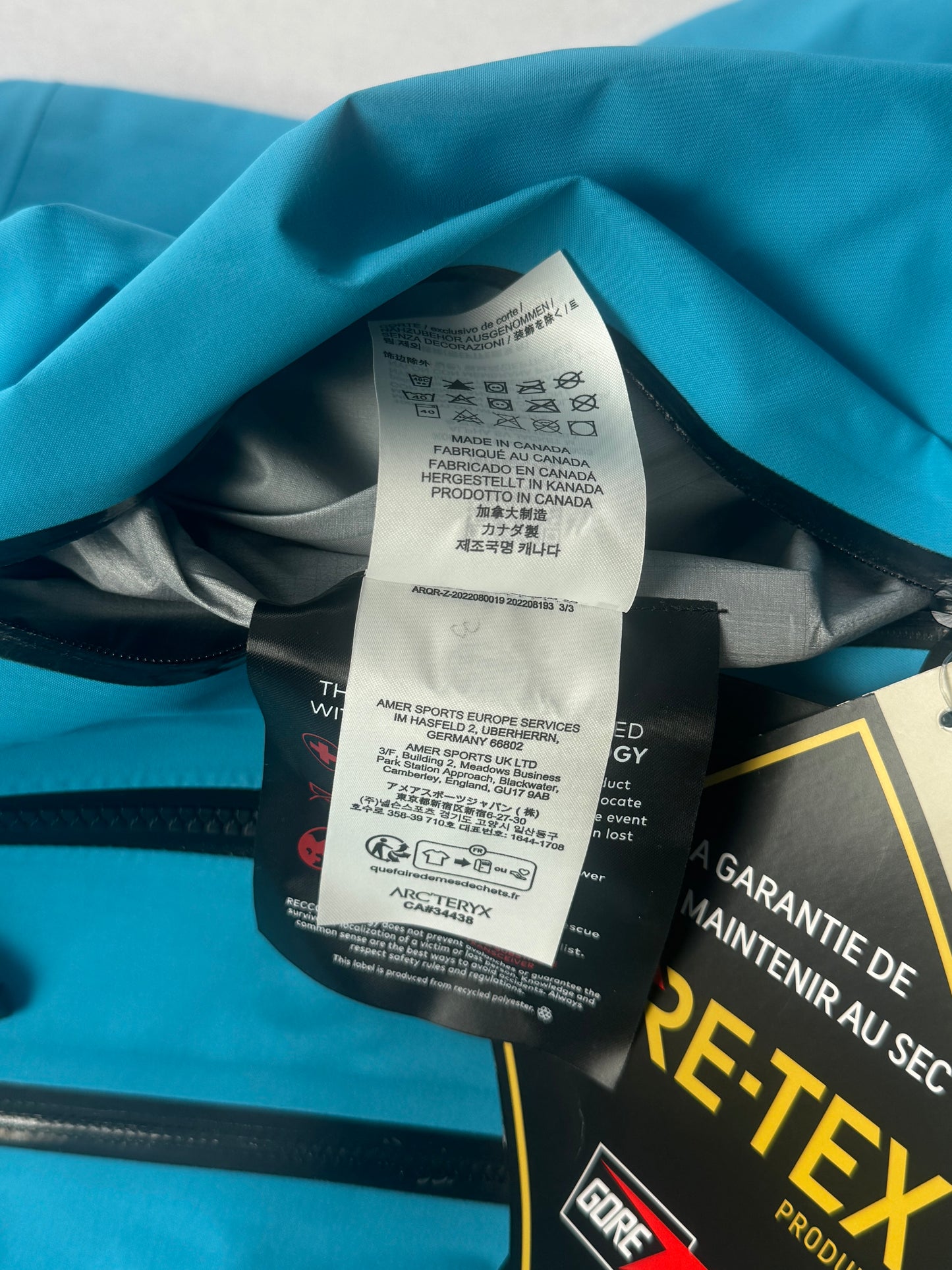 FW23 Alpha SV Alpine Shell Jacket